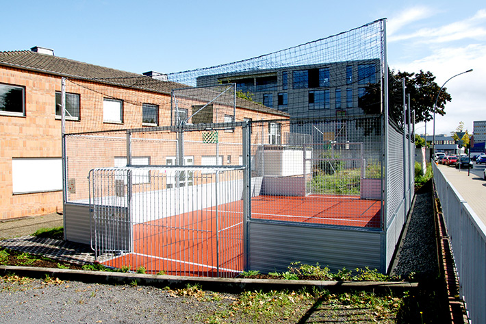 Fußball und Basketball Minispielfeld